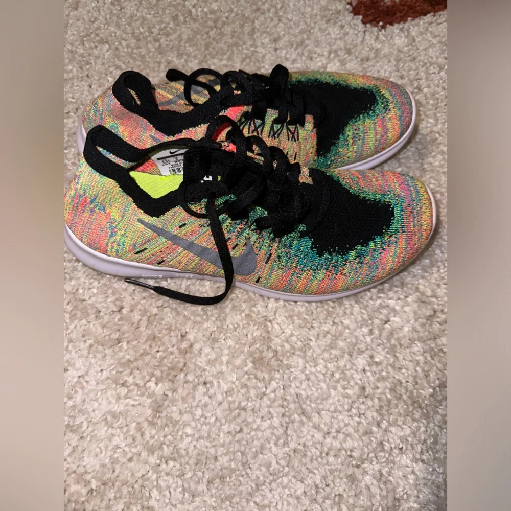 NIKE FREE RN FLYKNIT 2017 'BLUE LAGOON' big kids size 5.5 woman’s size 7.5